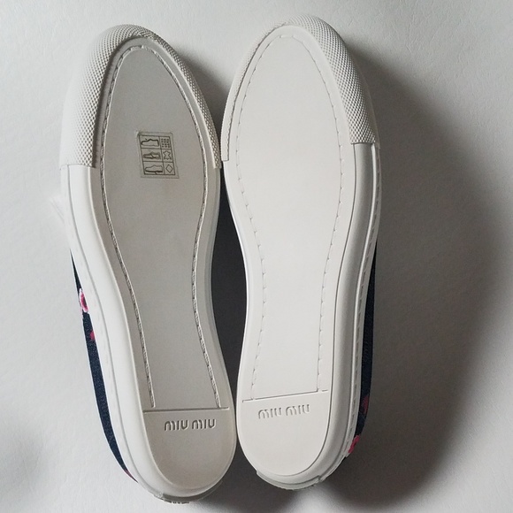 Miu Miu Denim Fashion Sneakers, Size 7.5 - Picture 4 of 7